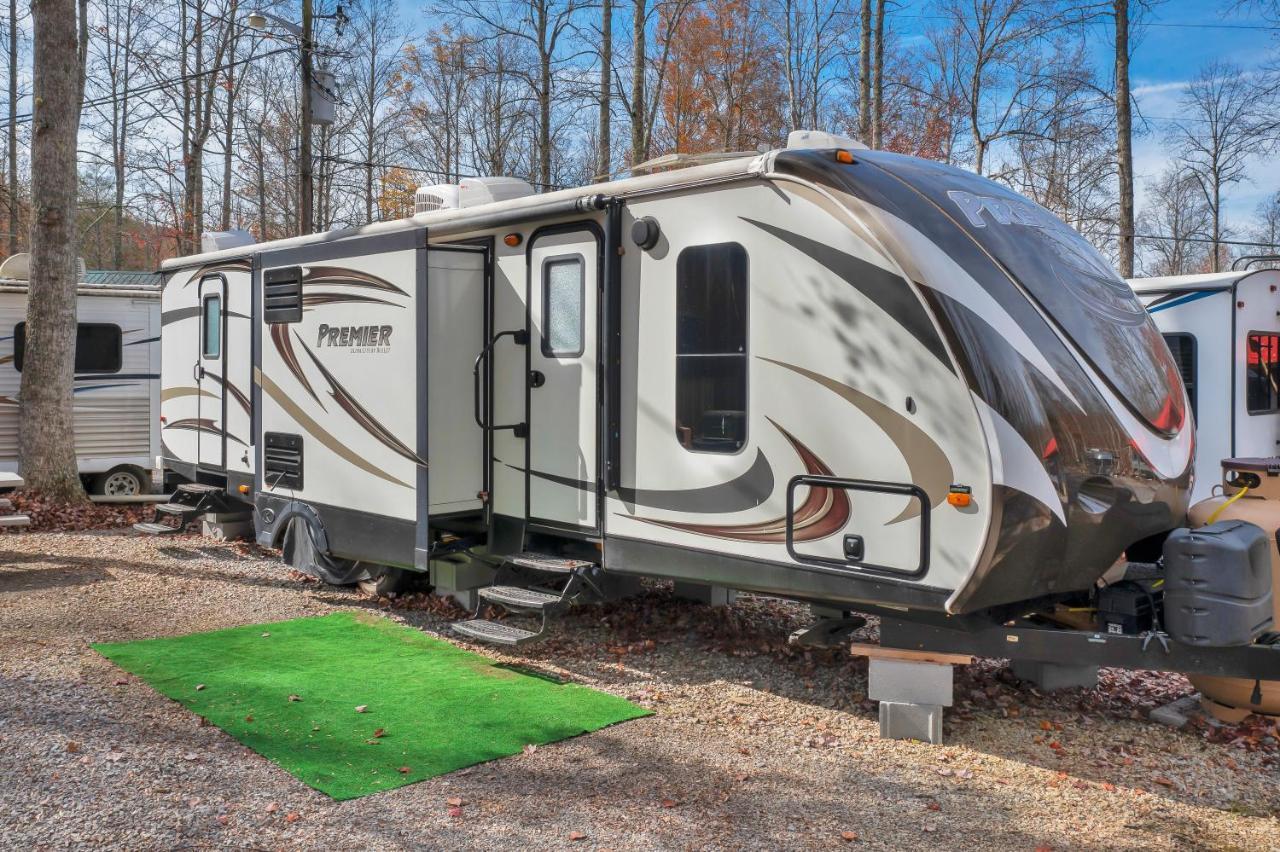 Arrow Creek Camp And Cabins Gatlinburg Exterior foto